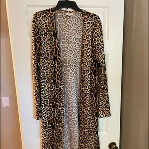 Umgee, size M, leopard animal print long cardigan